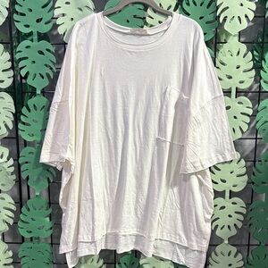 Zenana Outfitters White Relaxed Fit Tee NWOT